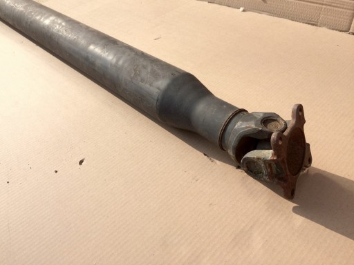 Приводной вал VW Crafter, Sprinter A9064102106 BDB