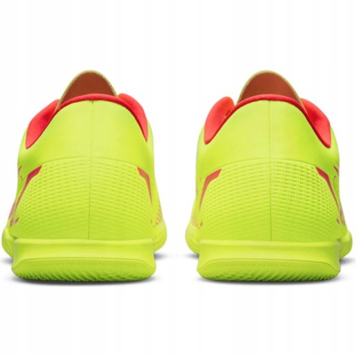 Футбольные бутсы Nike Mercurial Vapor 14 Club IC