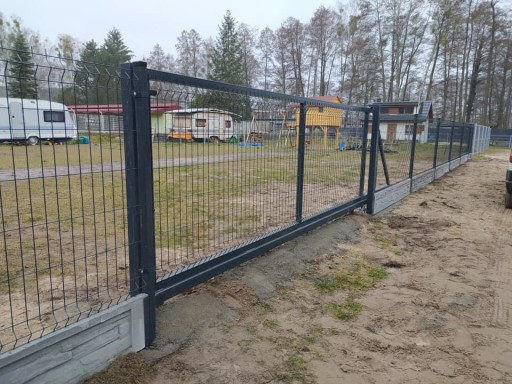 Brama panelowa przesuwna wjazdowa panel 3D 5m x 1,23m CZARNY