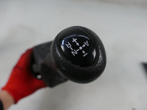 MAZDA 2 DY LIFT 1.4 B АВТОМАТИЧЕСКИЙ ИЗБИРАТЕЛЬ ПЕРЕДАЧ