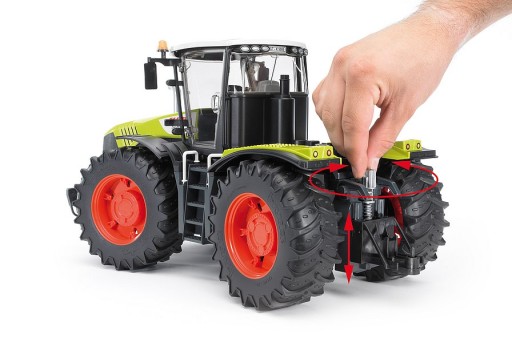 Трактор Bruder 03015 Claas Xerion 5000