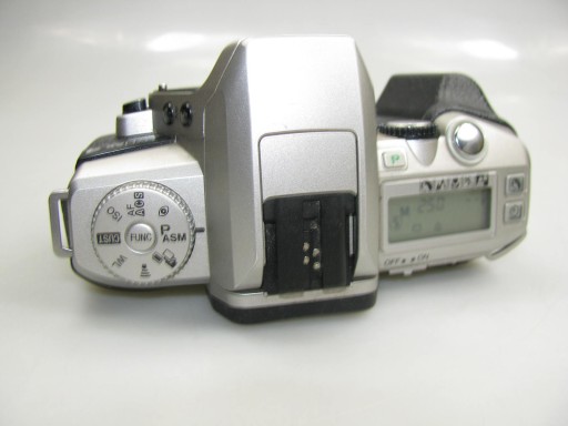 MINOLTA DYNAX 4 — корпус/камера