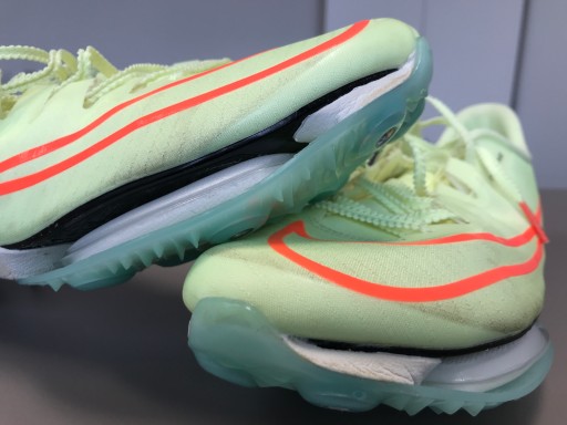 Ремонт подушки NIKE Maxfly, беговые шипы