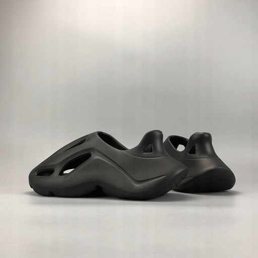 Обувь Мужские однотонные сандалии Yeezy Beach Slippers