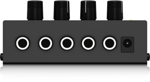 4-канальный микшер Behringer Micromix MX400