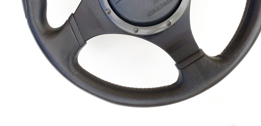 Mitsubishi Lancer kierownica MOMO airbag sportowa