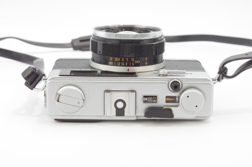 OLYMPUS 35 DC – идеален для фотографии