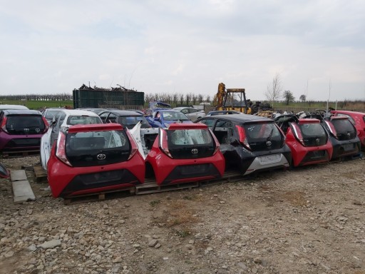 Toyota Aygo I czujnik kąta skrętu taśma peugeot 107 89245-0H010