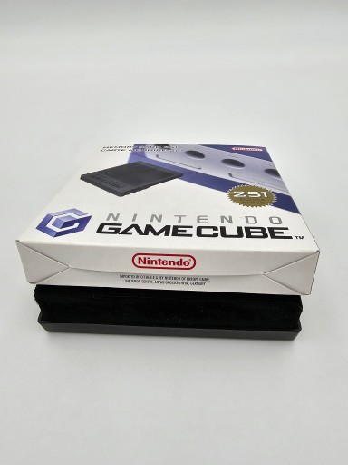 ОРИГИНАЛЬНАЯ КАРТОННАЯ КОРОБКА ДЛЯ КАРТЫ ПАМЯТИ NINTENDO GAMECUBE 251