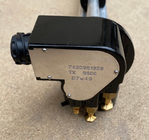 ДАТЧИК УРОВНЯ ТОПЛИВА SMOK RENAULT 7420981959