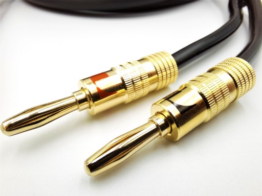 Акустический кабель NAKAMICHI OFC 2x1,5мм бананы 6м