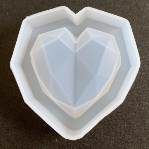BFS178 силиконовая форма для смол HEART CRYSTAL