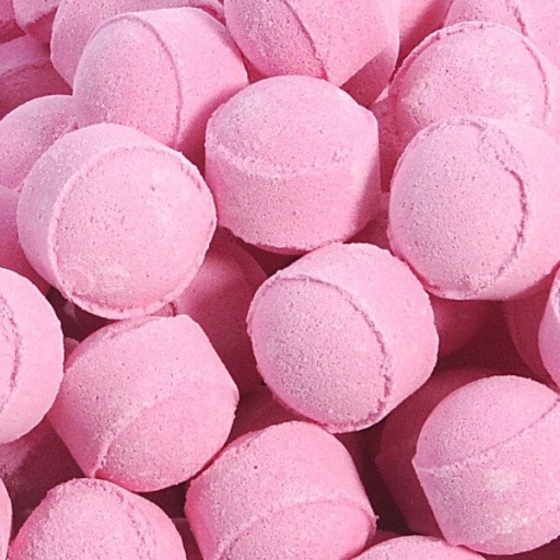 Мини-розовые бомбочки для ванны