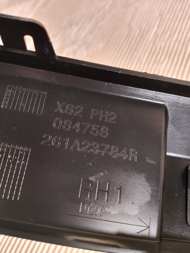 LISTWA ZDERZAKA PRAWA RENAULT TRAFIC IV 261A23784R CHROM ORYGINAŁ