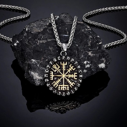 DWUSTRONNA ZAWIESZKA HELM OF AVE VEGVISIR RUNY