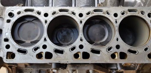 ПОРШЕНЬ BMW F10 F01 F07 F12 5.0 4.4 N63B44A