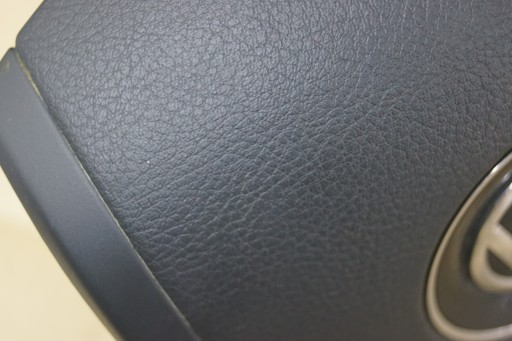 ПОДУШКА БЕЗОПАСНОСТИ ВОДИТЕЛЯ VW TOUAREG 7P6880201D