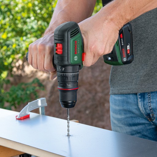 1x2.5 Аккумуляторная ударная дрель AdvancedImpact 18V-80 BOSCH