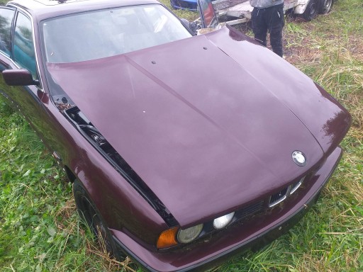 BMW E34 94r - maska / szyby / ćwiartki