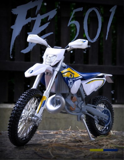 Maisto 1:12 Husqvarna FE 501 Сплав Кросс-кантри
