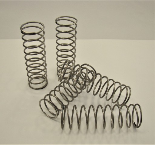 ПРУЖИНА НАЖИМАЮЩАЯ d=1,5 * Dz=22 * L=68 - 5 шт.