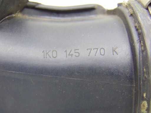 ТРУБКА ИНТЕРКУЛЕРА SKODA OCTAVIA II 2.0 TFSI 1K0145762BF