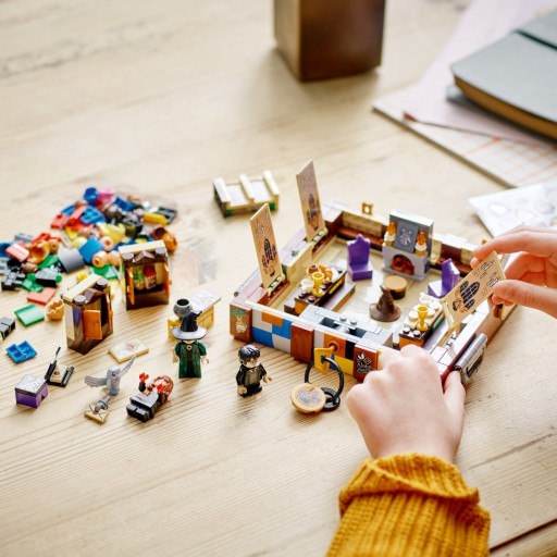 LEGO 76399 Волшебный сундук Гарри Поттера в Хогвартсе