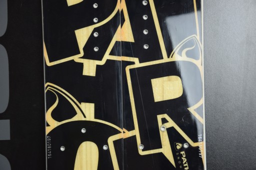 Сплитборд PATHRON Scratch, ширина 164 см, розетка