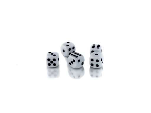 НАБОР ИЗ 25 КОСТИКОВ D6 RPG БЕЛЫХ 1,1 СМ