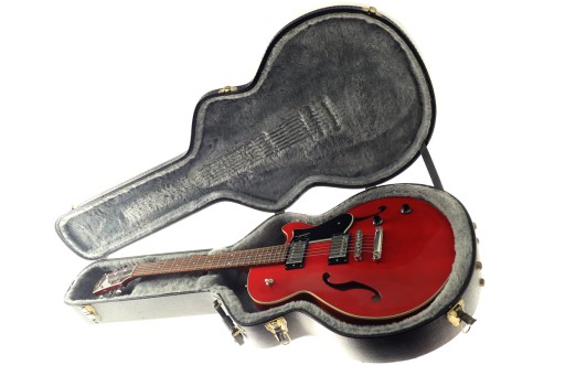 Оригинальный кейс GIBSON для модели ES 335 (полый корпус полу; арка и т.д.)