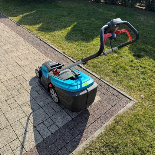 Gardena PowerMax 37E (4075-20) Электрическая косилка с корзиной - 2959