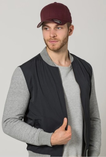 CZAPKA Z DASZKIEM FLEXFIT BASEBALLÓWKA KOLORY L/XL