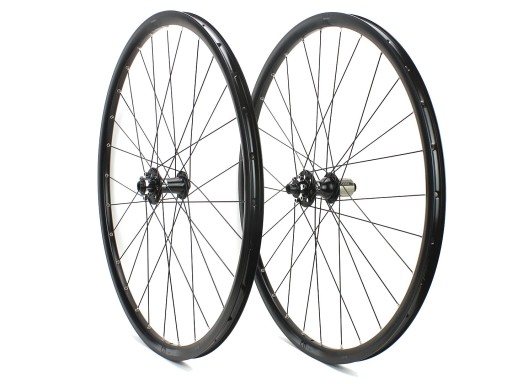 Колеса гравийные Rodi Cyclone Novatec 12x100 12x142 28H