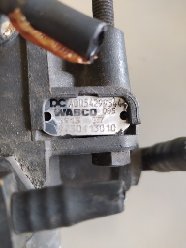 MERCEDES ACTROS MP4 WABCO РЕЛЕ КЛАПАН (A0054299544) (9730113000)