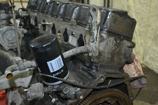Мерседес W124 W126 260 E 2.6л Двигатель M103 941