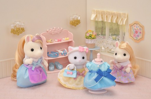 SYLVANIAN FAMILIES ШКАФ ПРИНЦЕССА КОШКА 5645
