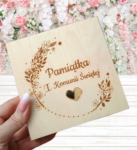 Pamiątka Komunii Świętej + różaniec grawer KOMPLET