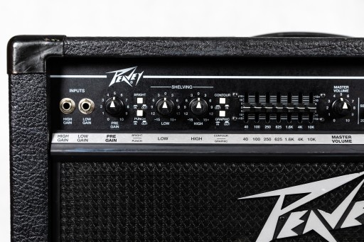 Peavey TNT 115 - басовый усилитель