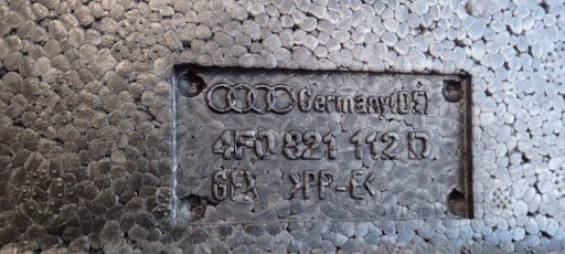 OSŁONA WYGŁUSZENIE BŁOTNIKA 4F0821112D AUDI RS6 C6
