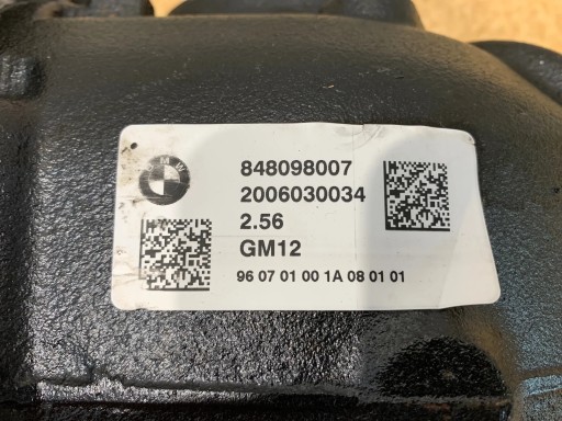 BMW G20 G21 G22 ДИФФЕРЕНЦИАЛ МОСТОВ 8480980 2.56