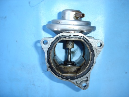КЛАПАН EGR Audi VW Skoda BKD 2.0 TDI