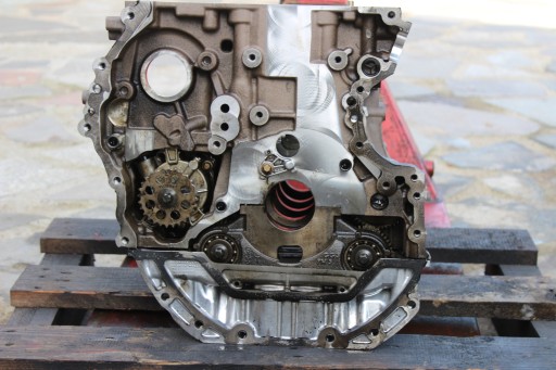 MERCEDES OM654 БЛОК ДВИГАТЕЛЯ 654920