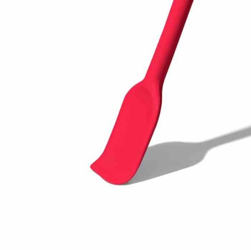 Good Grips OXO красная силиконовая лопатка