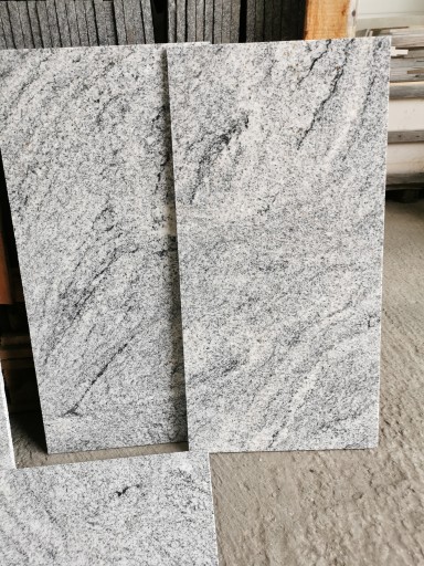 Плитка из белого гранита Viscont 61x30,5x1,2 см полированная