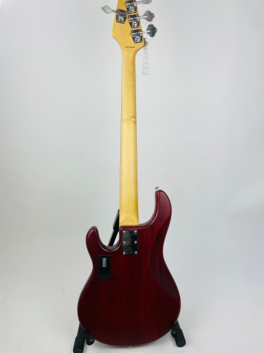 Sterling от Music Man StingRay Short Scale DCP Ex демо (Ray SS)