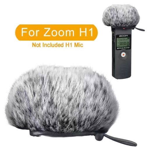Микрофон ZOOM H1 на лобовом стекле