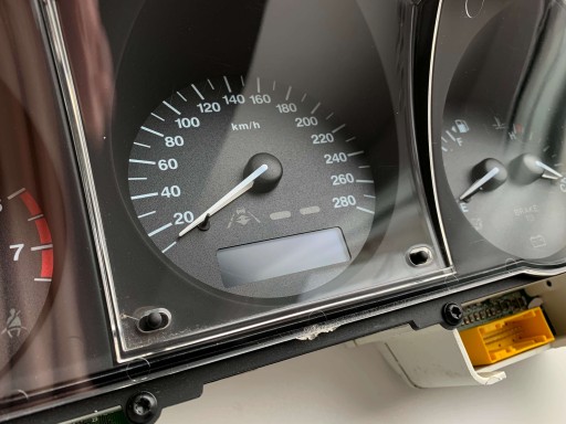 Замена одометра JAGUAR XJ8 X308 на MPH