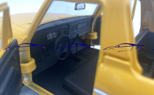 Ford Bronco (открытый верх) 1978 1:24 Motormax 79374