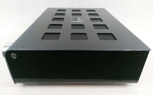 NAD Viso Five - приемник 5.1 + пульт дистанционного управления + BT