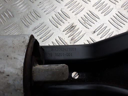 ПОДУШКА ЛАП ДЛЯ MERCEDES 210 211 BOX A2042421001